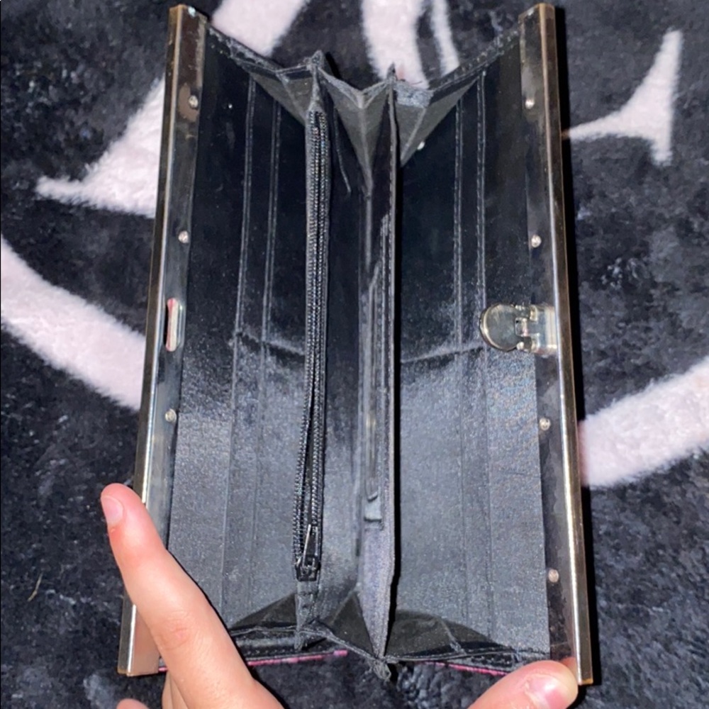 Wallet - Picture 2 of 2